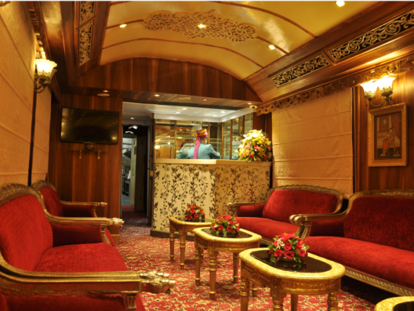 Palace on wheels